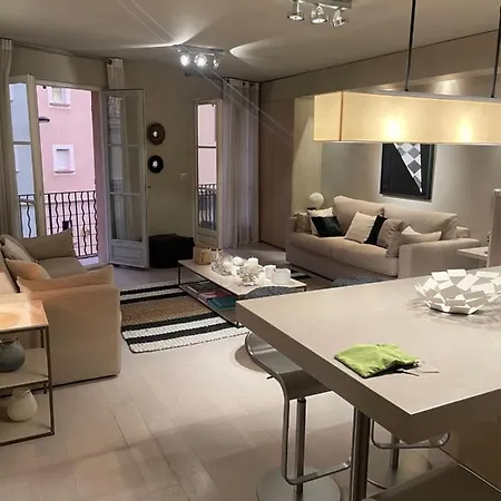 Chantal Deluxe * Saint-Tropez